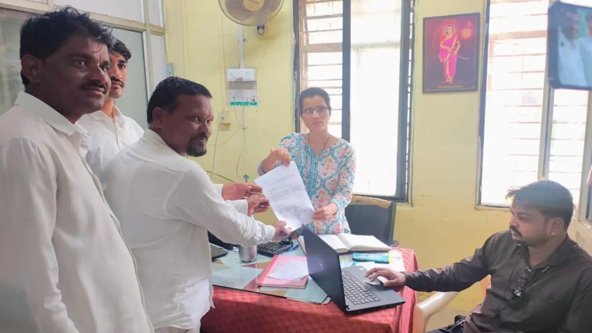 आडगाव राजा BSNL Airtel नेटवर्क समस्या आणि ग्रामस्थांचा आंदोलनाचा इशारा