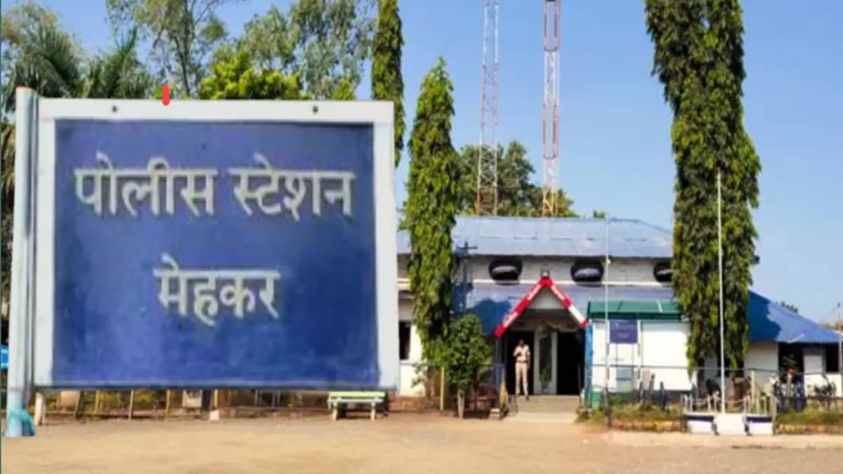 मेहकर शिक्षक कॉलनीत चारित्र्याच्या संशयातून पत्नी व चार वर्षीय चिमुकल्याच्या हत्येप्रकरणी पोलिस तपास