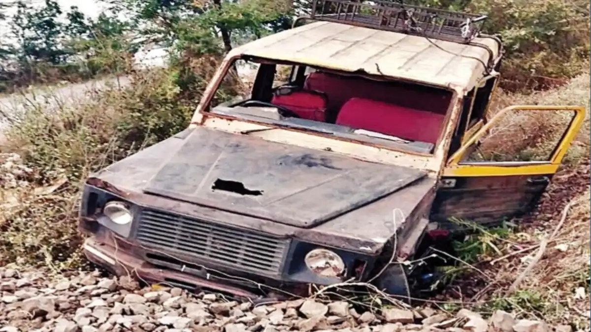 नांदुरा काळी पिवळी उलटून अपघात