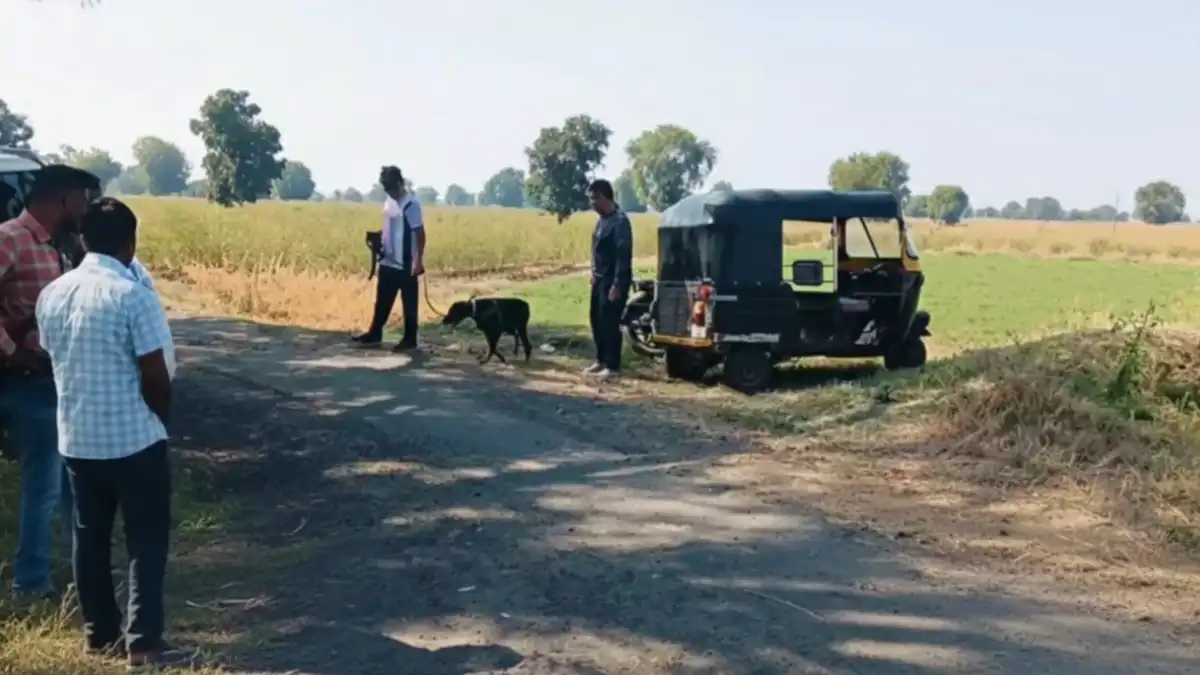 Malkapur crime मलकापूर गुन्हेगारी बातमी – शिवणी तळसवाडा रस्त्यावर ऑटोचालकाची निर्घृण हत्या