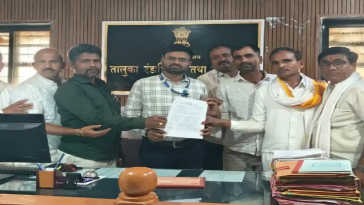 बुलढाणा शेतकरी आंदोलन पिक विमा संताप