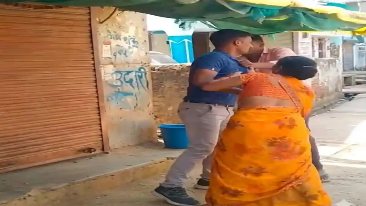 पोलीस जावयावर सासू-सासऱ्यांचा हल्ला, बेल्ट आणि काठीने मारहाण प्रकरण वाशिम