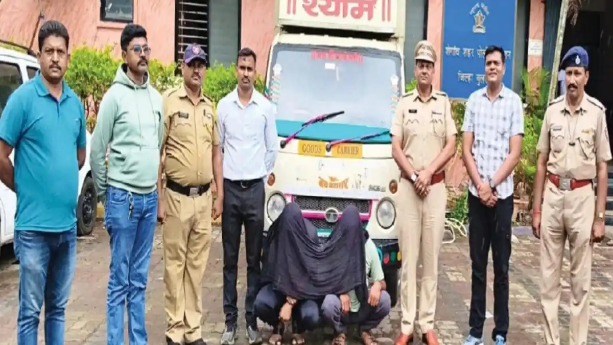 शेगावमध्ये नाफेडची तूर चोरीप्रकरणी दोन आरोपी अटकेत, पोलिसांनी २.६५ लाखांचा मुद्देमाल जप्त