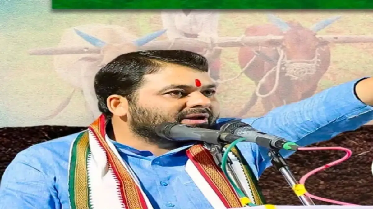 अहिल्यादेवी होळकर कर्जमाफी योजनेवर रविकांत तुपकरांचा सरकारला आंदोलनाचा इशारा