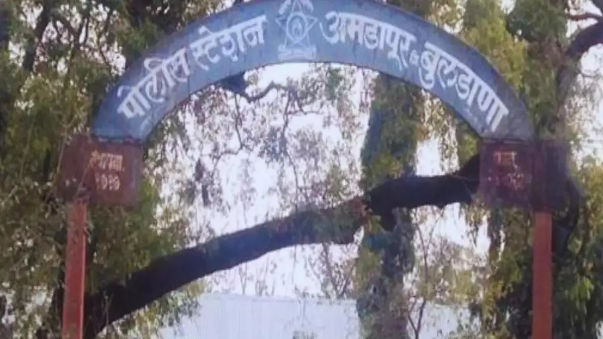 चिखली तालुक्यात पत्नीच्या हाताला गरम सळईचा चटका दिल्याचा आरोप