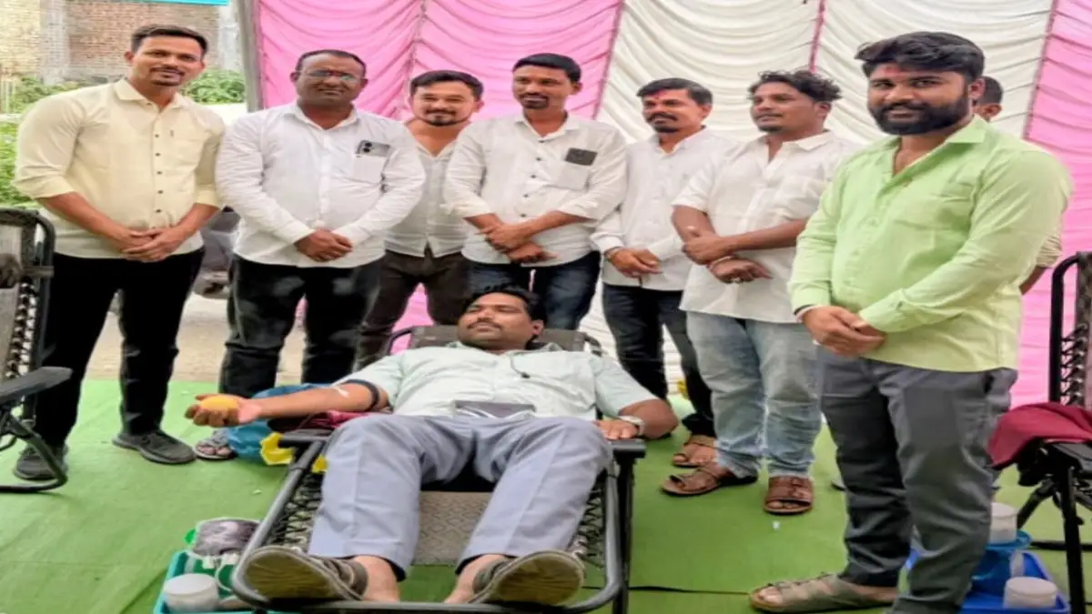 देऊळगाव राजा रक्तदान शिबिरात ६७ रक्तदात्यांचा सहभाग