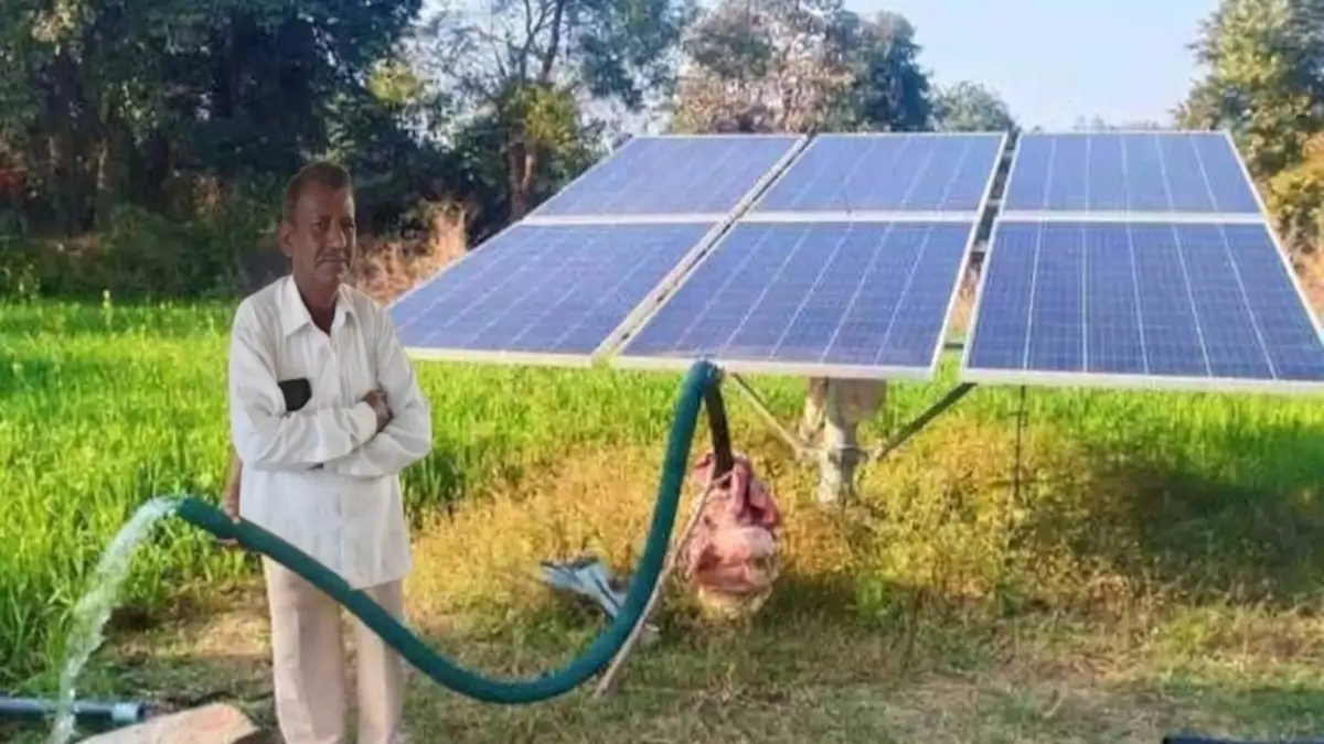 मागेल त्याला सौर कृषी पंप योजनेतील शेतातील सोलर पंप